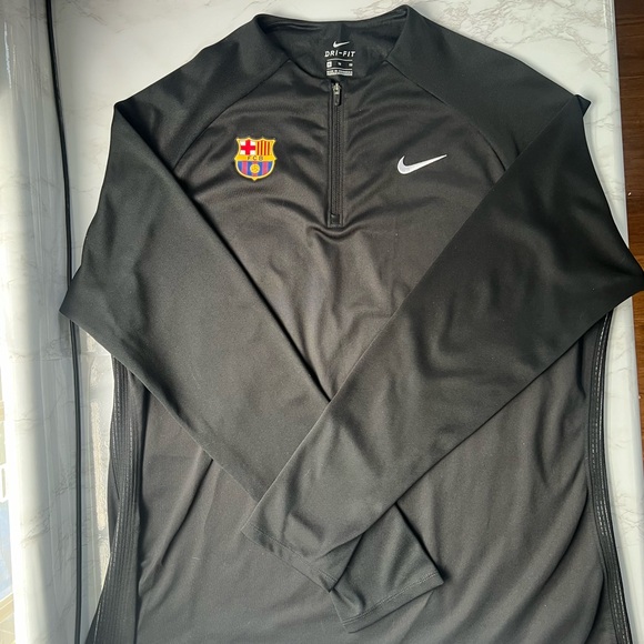 Nike Women's Dri-Fit Element Long Sleeve Running Top - Barcelona FCB - Picture 3 of 7